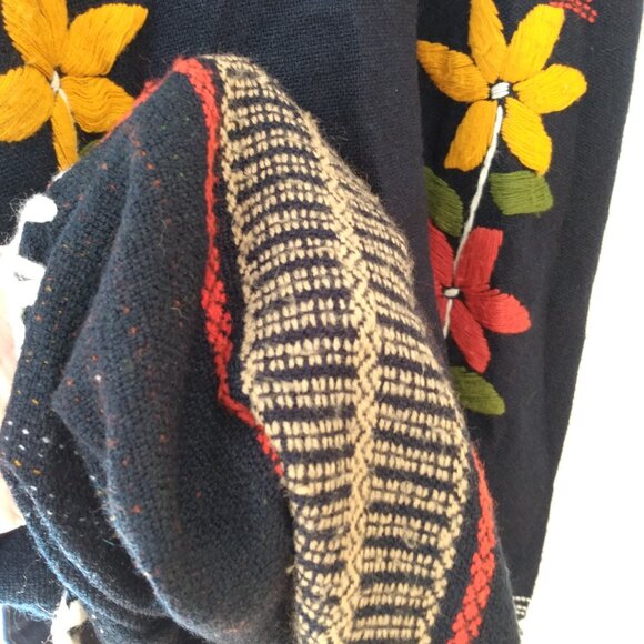 Vintage Handwoven Peru Dress Ethnic Hippy Boho Embroidered - Picture 9 of 15